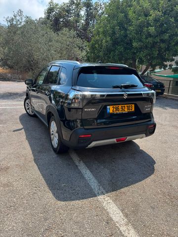 סוזוקי S-Cross