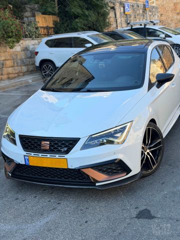 סיאט לאון