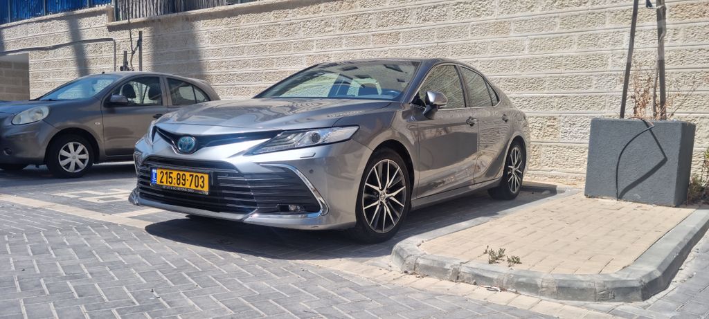 מודעת רכב טויוטה קאמרי