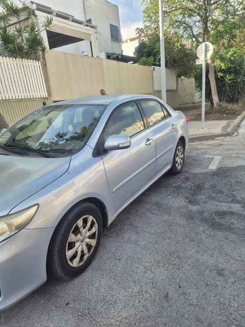 טויוטה קורולה