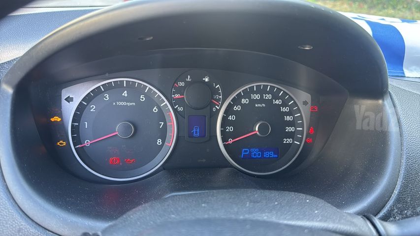 יונדאי i20