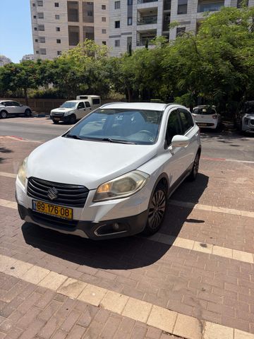 מודעת רכב סוזוקי קרוסאובר