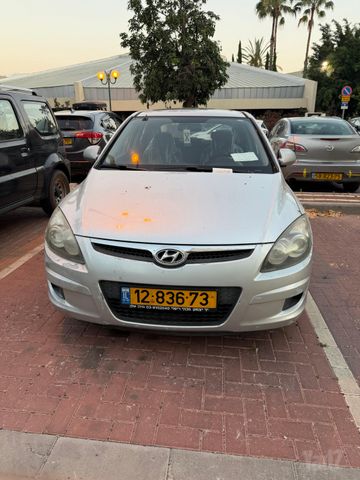 יונדאי i30