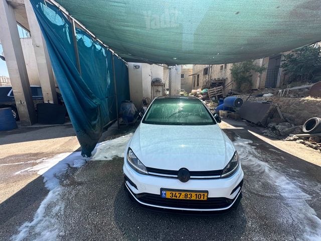 פולקסווגן גולף