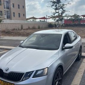 סקודה אוקטביה