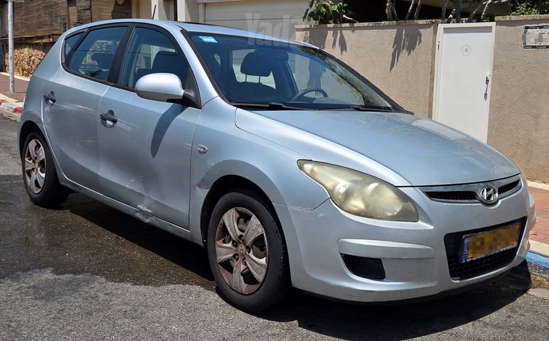 יונדאי i30