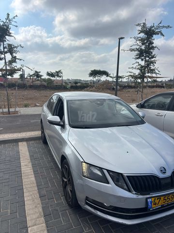 סקודה אוקטביה