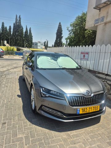 מודעת רכב סקודה סופרב