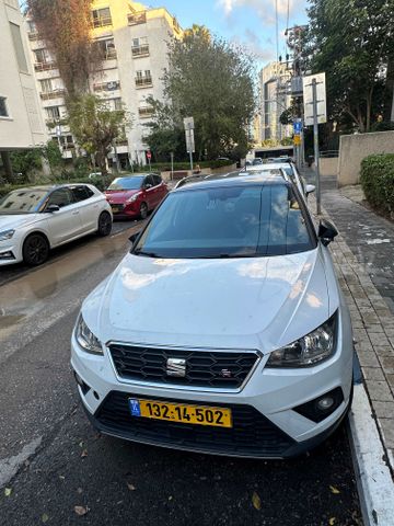 מודעת רכב סיאט ארונה