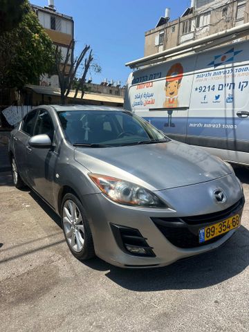 מאזדה 3
