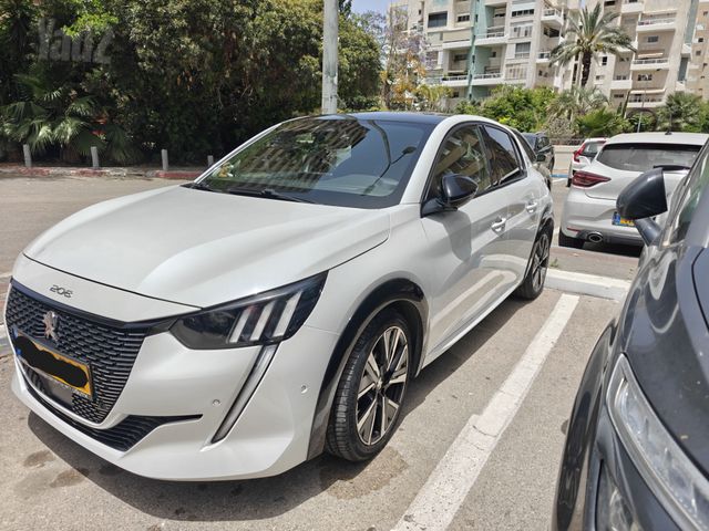מודעת רכב פיג'ו 208
