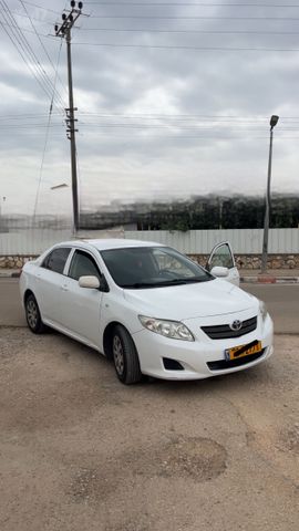 טויוטה קורולה