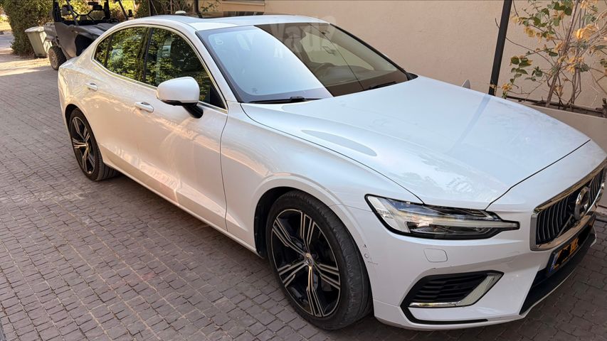 וולוו S60
