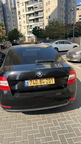 סקודה אוקטביה