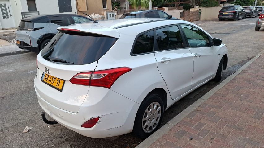 מודעת רכב יונדאי i30
