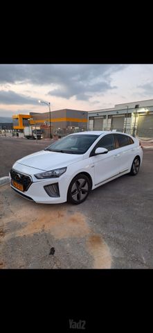 יונדאי איוניק
