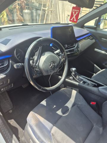 טויוטה C-HR
