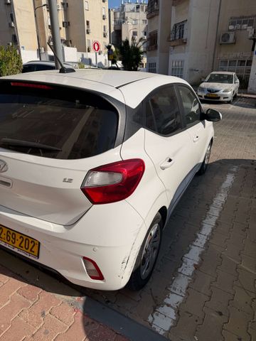 יונדאי i10