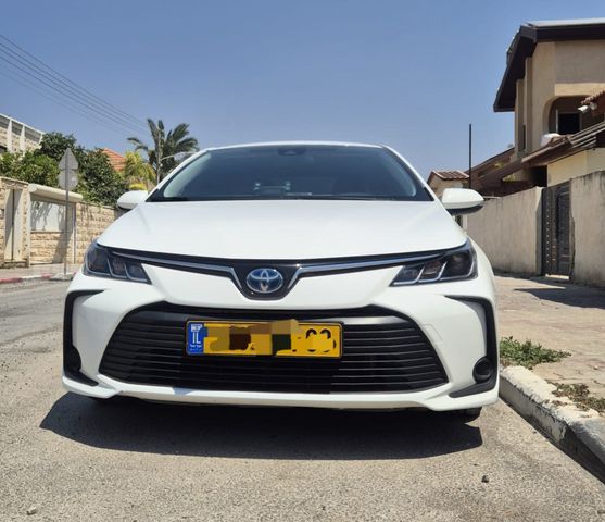 מודעת רכב טויוטה קורולה