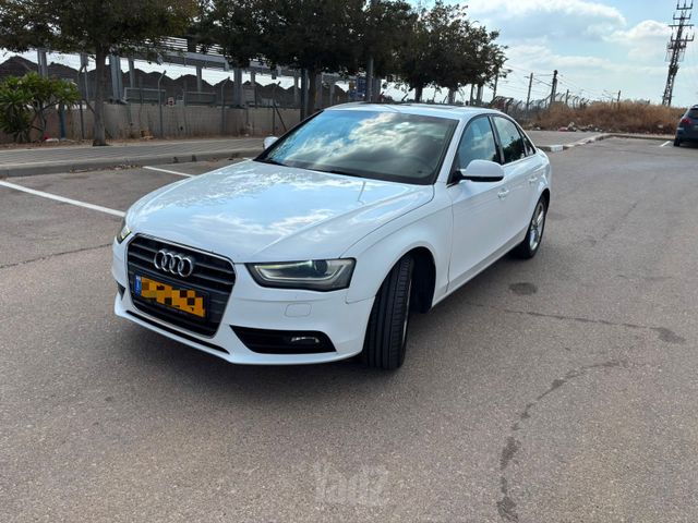 מודעת רכב אאודי A4