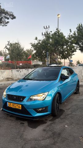 מודעת רכב סיאט לאון