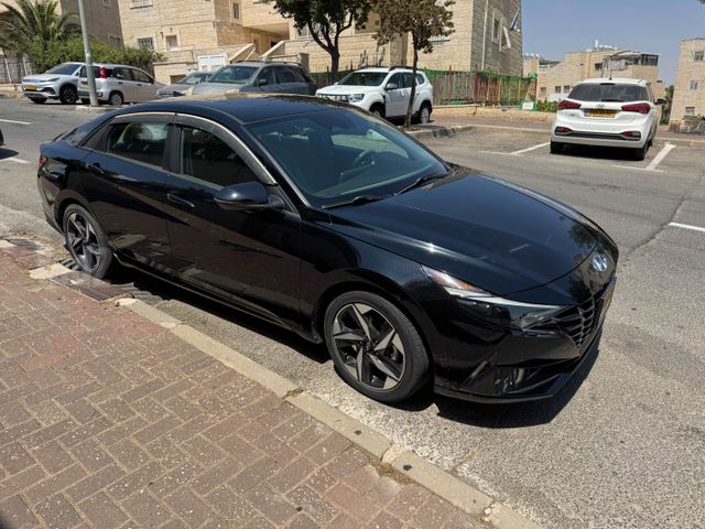 יונדאי אלנטרה
