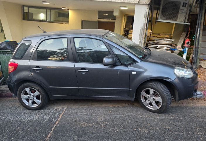 סוזוקי SX4