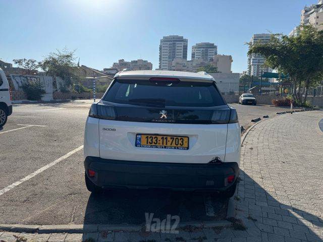פיג'ו 3008