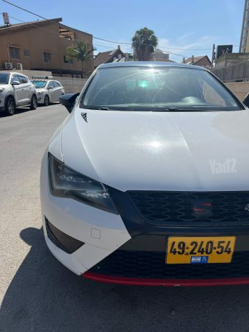 סיאט לאון