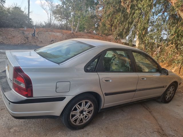 וולוו S80