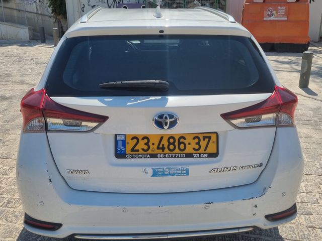 מודעת רכב טויוטה אוריס