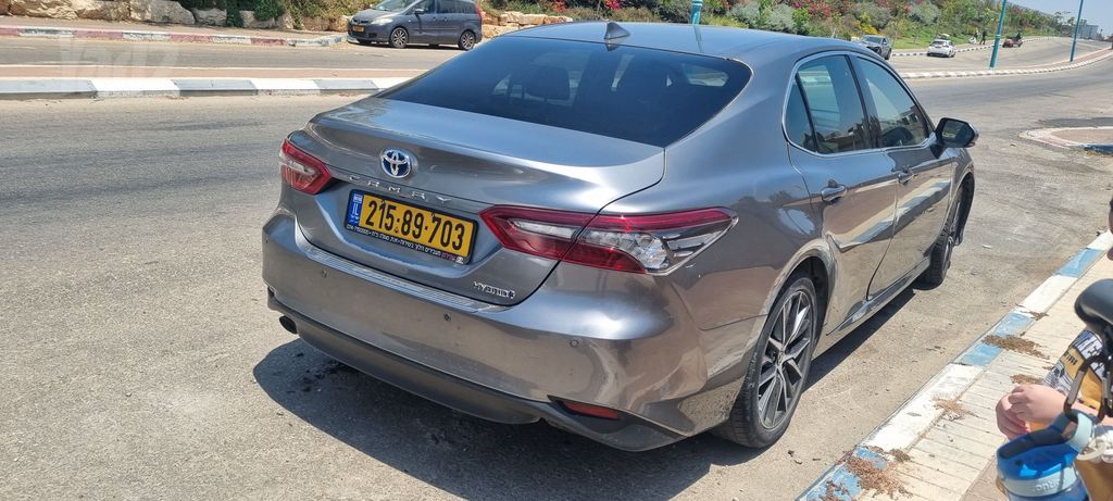 טויוטה קאמרי