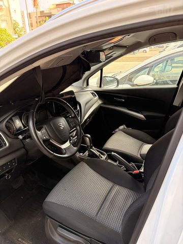 סוזוקי S-Cross