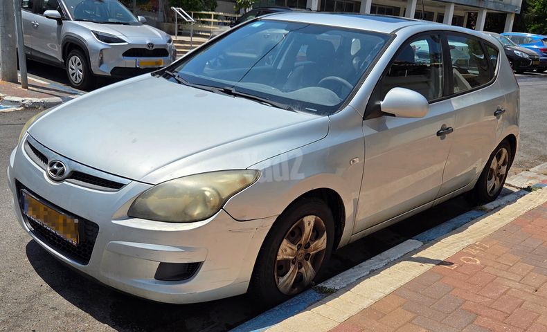 יונדאי i30