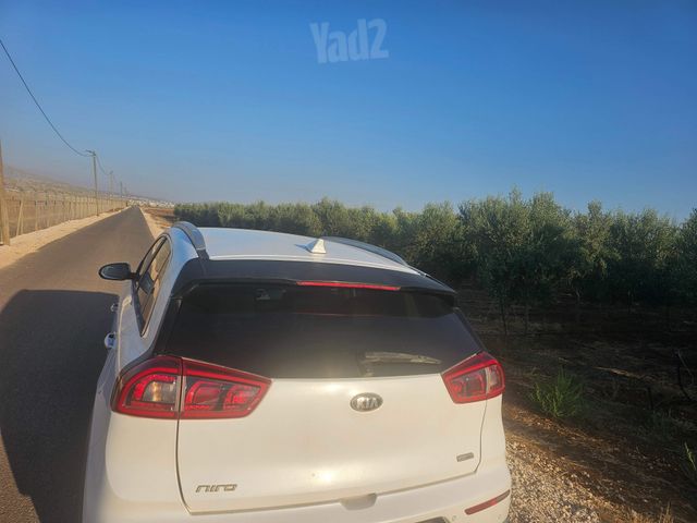 קיה נירו