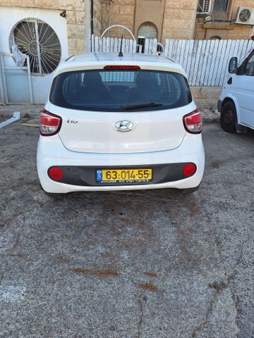 יונדאי i10