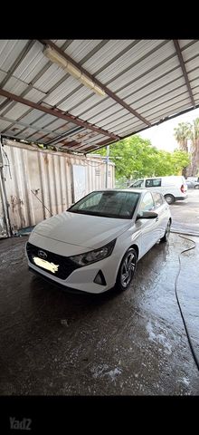 יונדאי i20