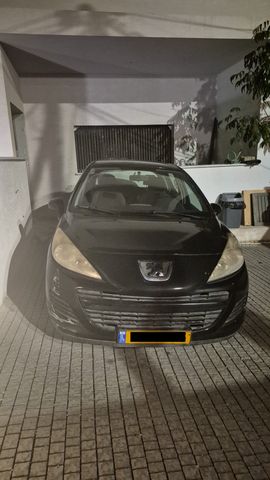 פיג'ו 207