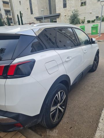 מודעת רכב פיג'ו 3008