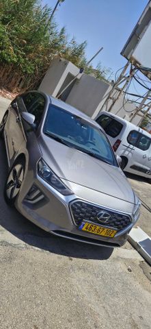 יונדאי איוניק