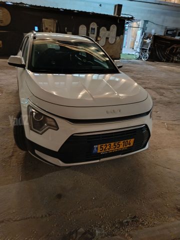 קיה נירו