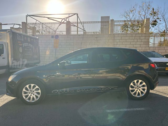 סיאט לאון