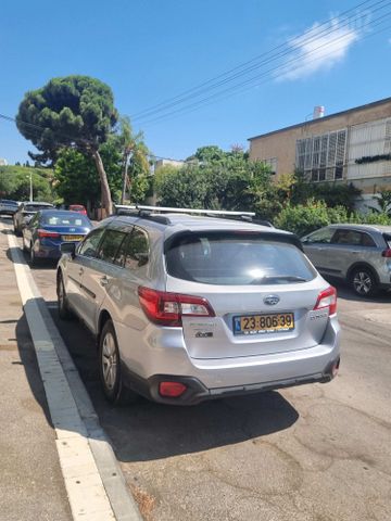 סובארו אאוטבק
