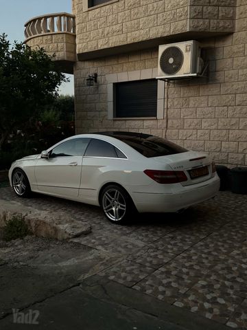 מודעת רכב מרצדס-בנץ E-class