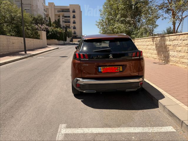 פיג'ו 3008