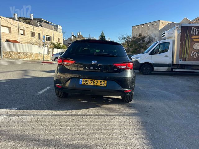 סיאט לאון
