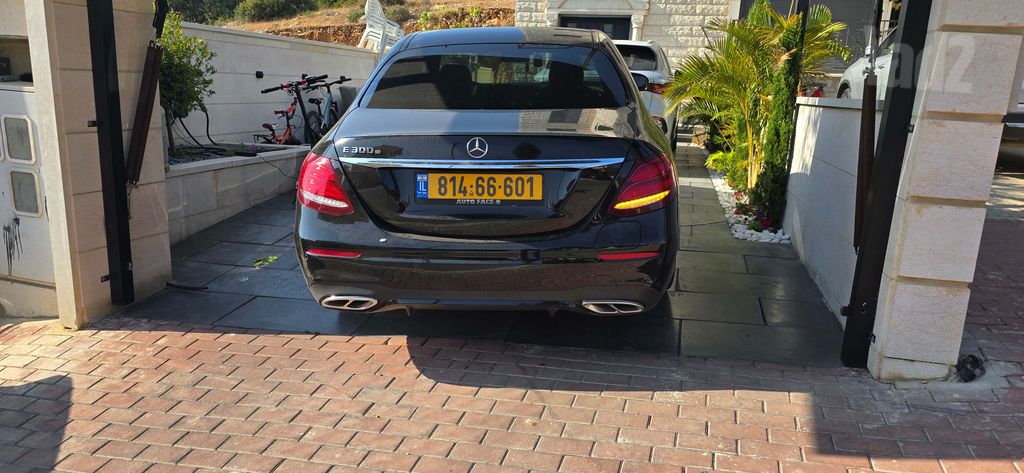 מרצדס-בנץ E-class