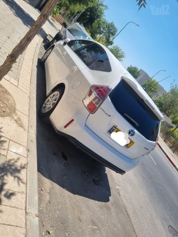 טויוטה פריוס פלוס