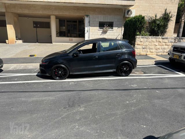 פולקסווגן פולו