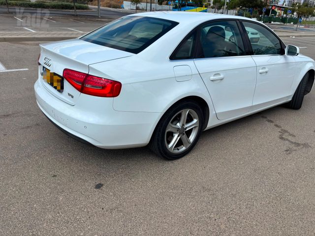 אאודי A4